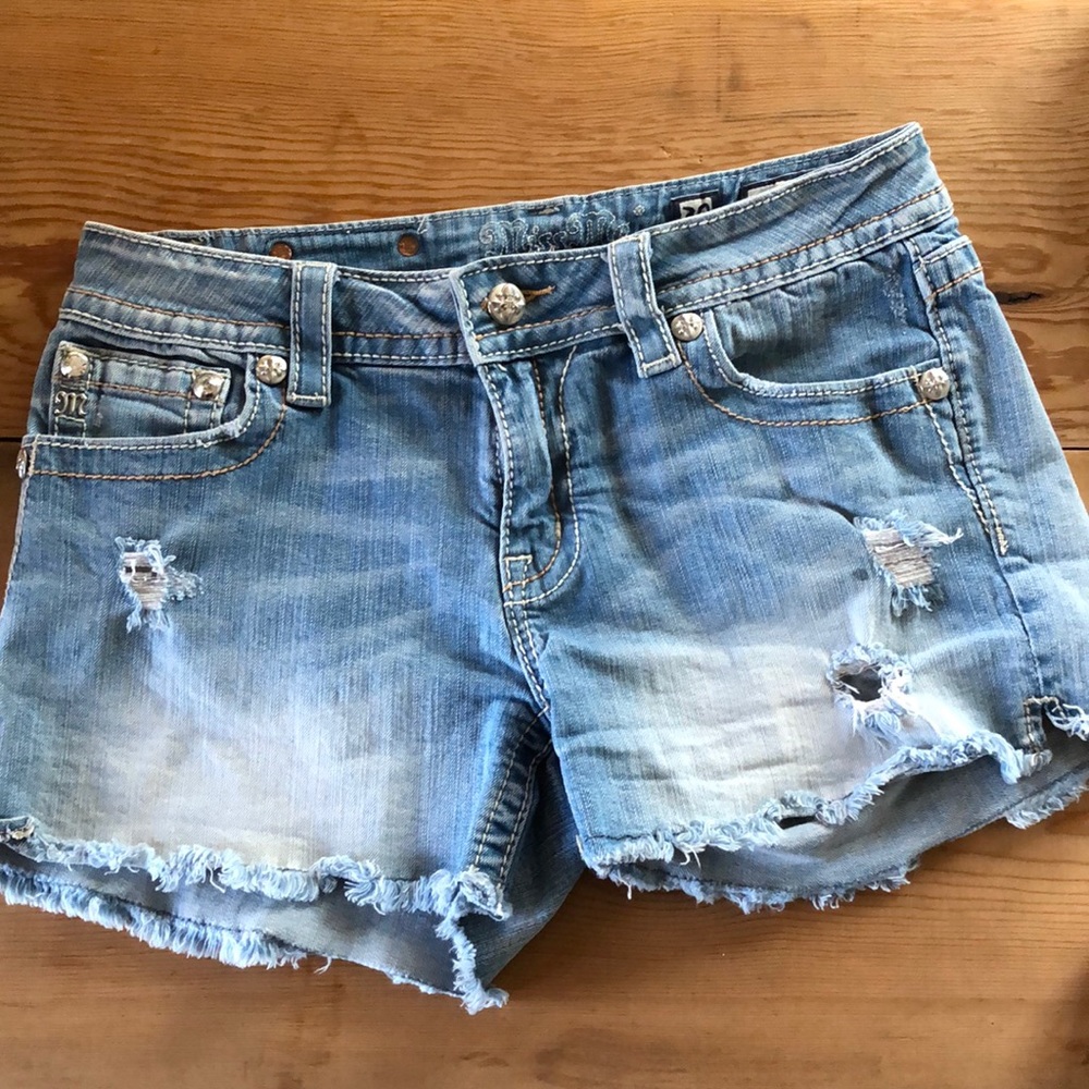 Miss me signature shorts 30